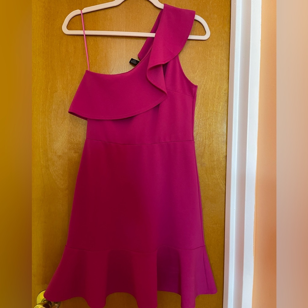 One shoulder Aqua dress in size Medium. Lightly worn.